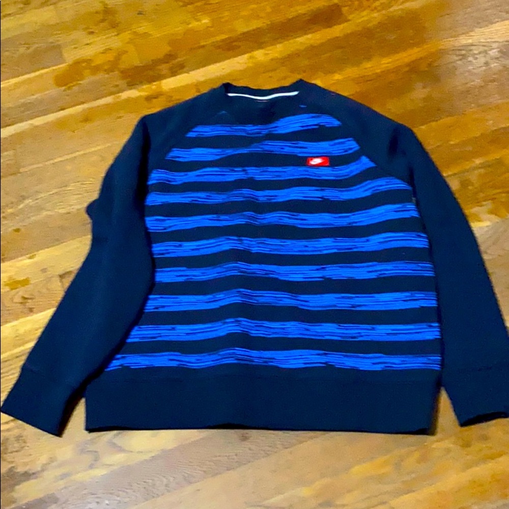 Nike Sweater